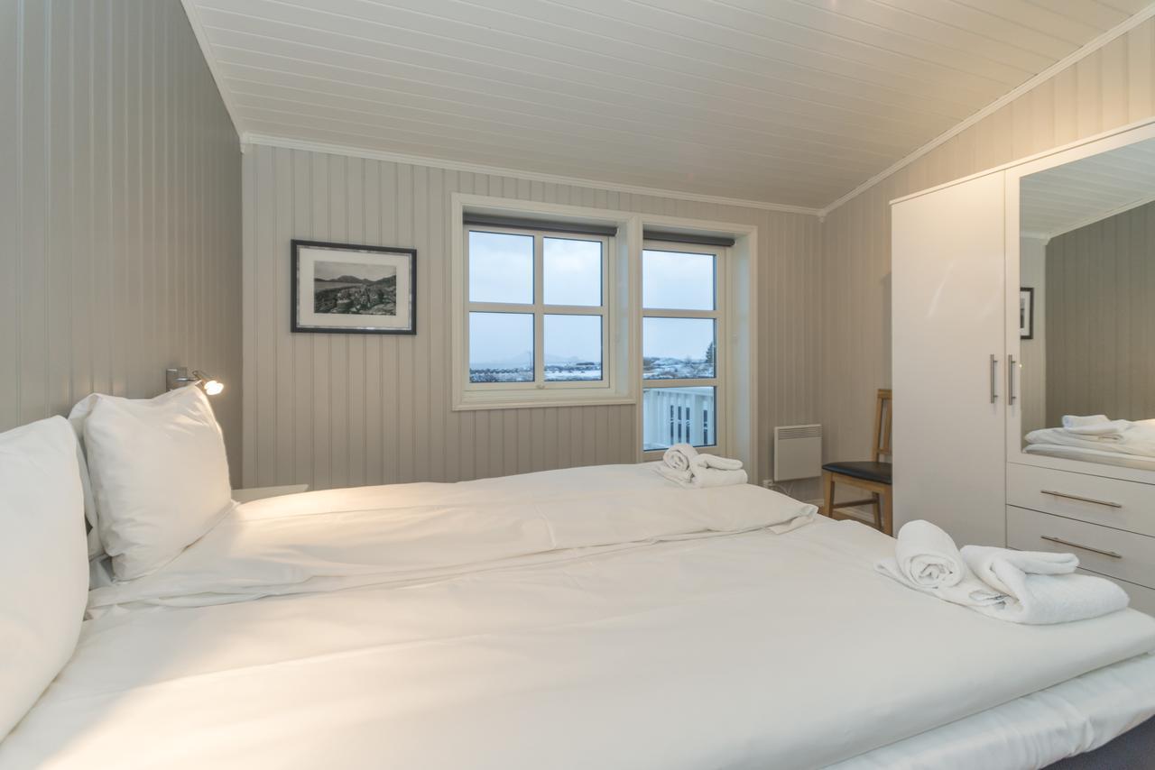 Rorbuene Svolvaer Havn Villa Buitenkant foto