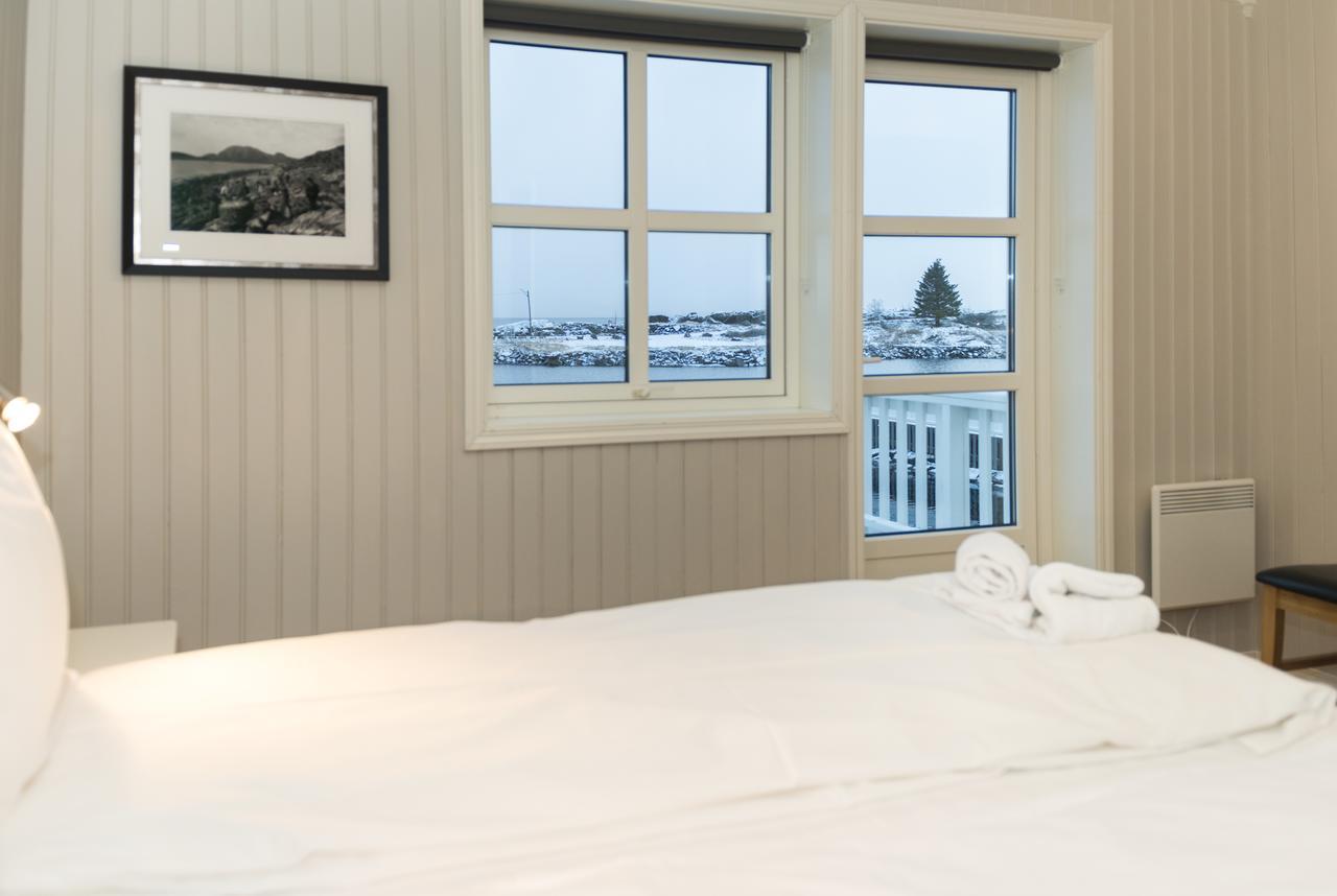Rorbuene Svolvaer Havn Villa Buitenkant foto
