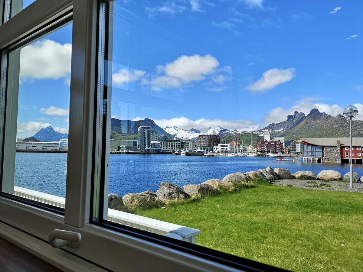 Rorbuene Svolvaer Havn Villa Buitenkant foto