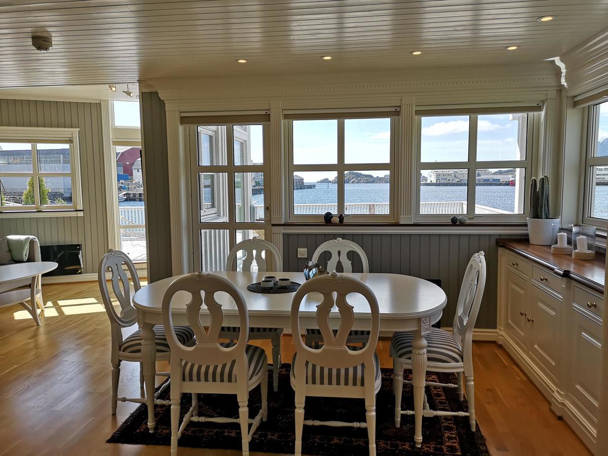 Rorbuene Svolvaer Havn Villa Buitenkant foto